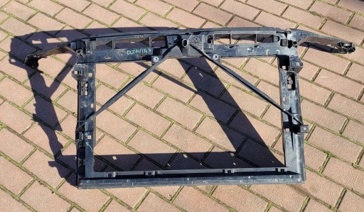 SKODA OCTAVIA III VEZNI LIM PREDNJA STRANA POJAČANJE ŠOFER ŠAJBA