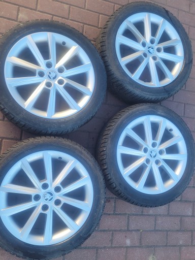 SKODA OCTAVIA 3 FELGE ALU FELGA 225/45R17 4SZT.