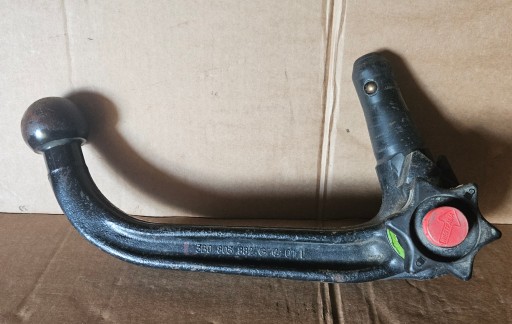 KIA NIRO 22-25 KUKA ZA VUČU + KLJUČ
