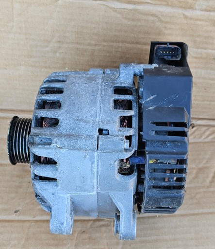 PEUGEOT 3008 JUMPY III EXPERT VIVARO C 2.0 EHDI ALTERNATOR 9826550280