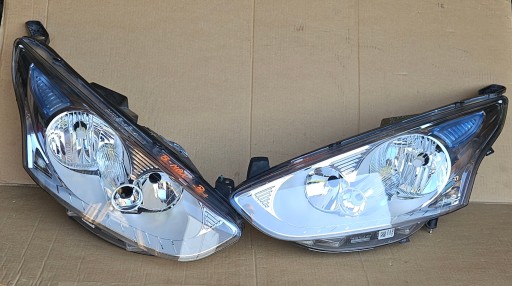 FORD B-MAX B MAX LAMPA FAR DESNA STRANA ILI LIJEVA OBIČNA