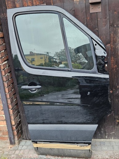 MERCEDES SPRINTER W906 906 06-18 DESNA  VRATA PREDNJA STRANA