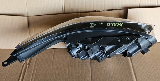 KIA X-CEED XCEED III 19-22 FAR LAMPA LIJEVA STRANA + DESNA