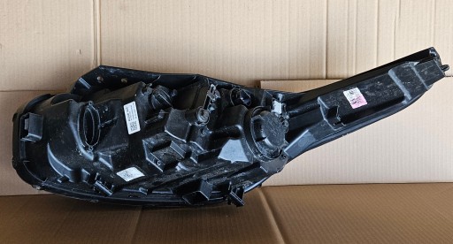 KIA X-CEED XCEED III 19-22 FAR LAMPA LIJEVA STRANA + DESNA