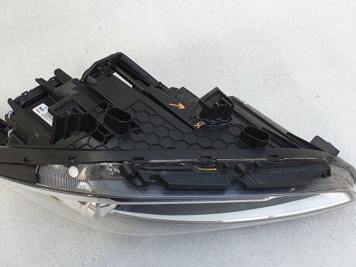 HYUNDAI I30 17-20 LAMPA FAR LIJEVA STRANA FULL LED 92101G4100