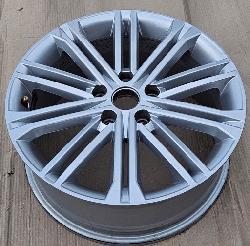 SEAT LEON III 3 ALU FELGA 7JX17H2 ET49 5F0601025S