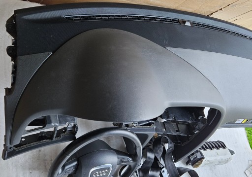 AUDI A6 C6 ARMATURA AIRBAG POJASEVI
