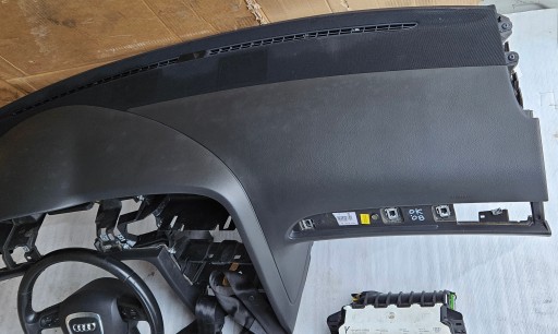 AUDI A6 C6 ARMATURA AIRBAG POJASEVI