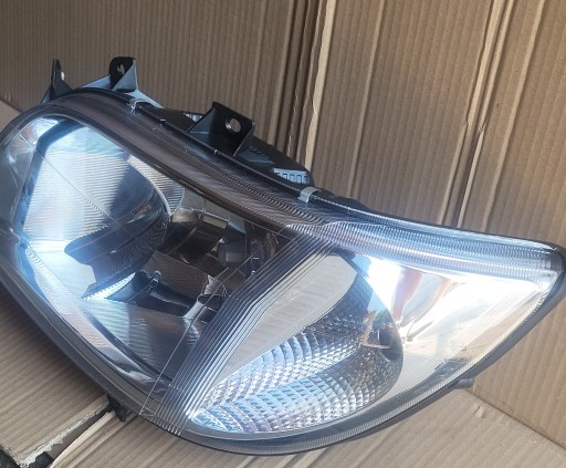 MERCEDES SPRINTER 02-06 LAMPA FAR LIJEVA STRANA NOVO
