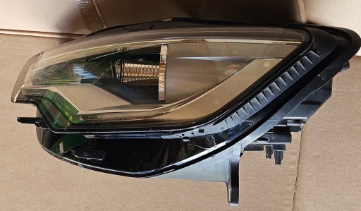 AUDI A6 C7 4G0 LAMPA FAR LIJEVA STRANA BI XENON NIESKRĘTNA