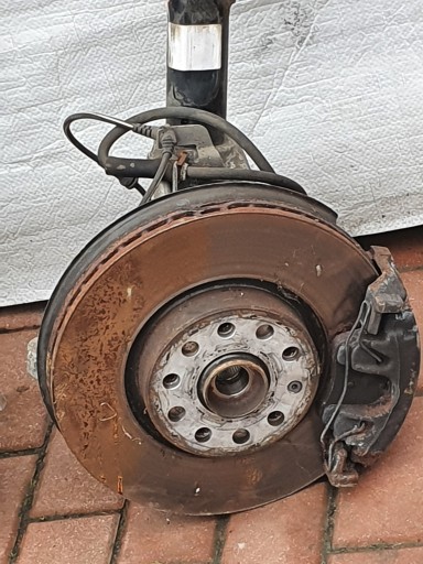 VW PASSAT B7 10-14 MOST PREDNJA STRANA OVJES