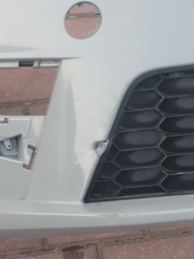 SKODA OCTAVIA III 3 REDIZAJN VRS RS BRANIK PREDNJA STRANA SKODA OCTAVIA III 3 REDIZAJN VRS RS BRANIK PREDNJA STRANA