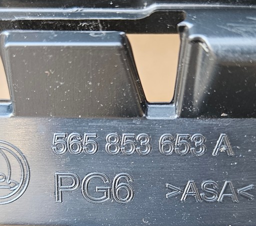 SKODA KODIAQ KODIAK MASKA 565853653A SKODA KODIAQ KODIAK MASKA 565853653A