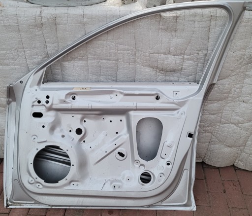 AUDI A4 8W0 B9 REDIZAJN 19-23 VRATA DESNA ILI LIJEVA