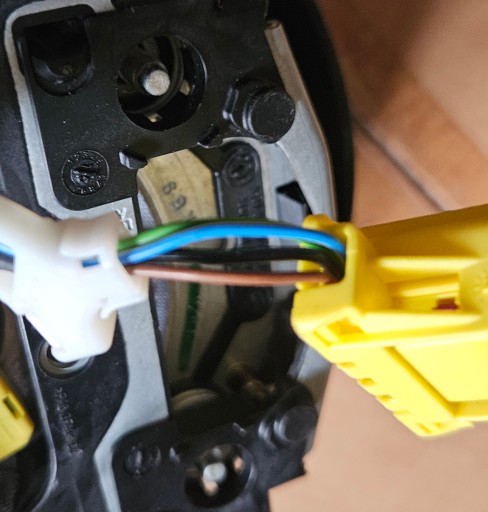 VW GOLF POLO AIRBAG NOSAČ VOZAČA 5K0