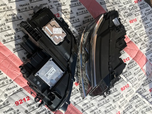 VW TIGUAN 16-19 LAMPA FAR FULL LED DESNA STRANA KOMPLETNA VW TIGUAN 16-19 LAMPA FAR FULL LED DESNA STRANA KOMPLETNA