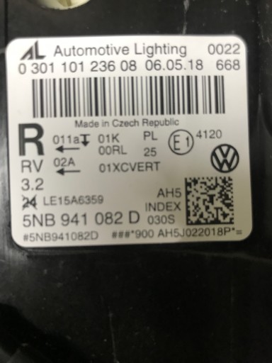 VW TIGUAN 16-19 LAMPA FAR FULL LED DESNA STRANA KOMPLETNA VW TIGUAN 16-19 LAMPA FAR FULL LED DESNA STRANA KOMPLETNA