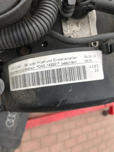 AUDI A4 B8 2.0 TDI CAGA CAG 143KM MOTOR