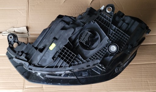 AUDI A1 18-22 LAMPA FAR LED DESNA STRANA 82A941034D