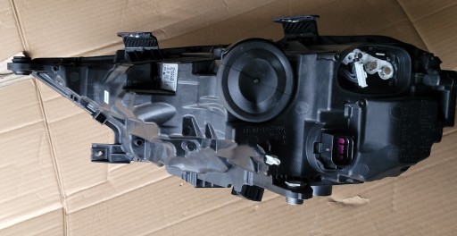 AUDI A1 18-22 LAMPA FAR LED DESNA STRANA 82A941034D