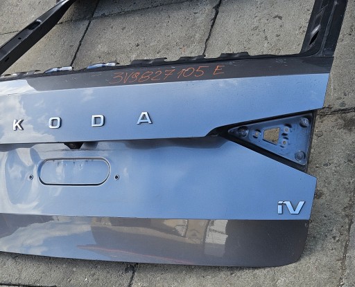 SKODA SUPERB III KARAVAN 15-24 GEPEK ZADNJI ZADNJA 3V9827105E