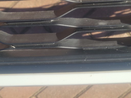 VW GOLF REDIZAJN 16-19 R-LINE BRANIK PREDNJA STRANA 5G0807221LR