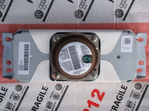 AUDI A3 A4 A5 Q5 NOSAČ  VOZAČA SUVOZAČA