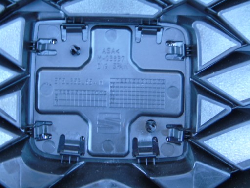 SEAT ATECA REDIZAJN MASKA 575853654H