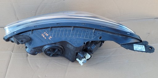 HYUNDAI I10 II LAMPA FAR DESNA STRANA 92102B9300 KOMPLETNA