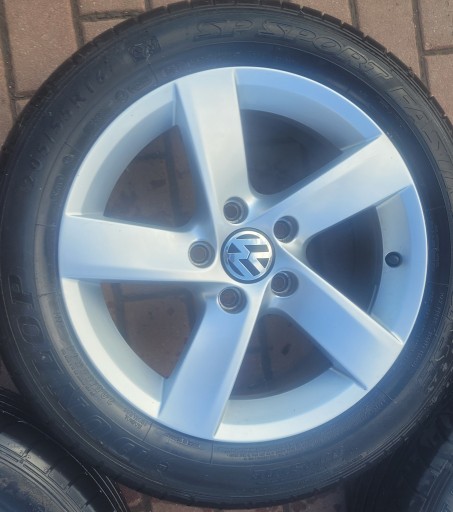 VW PASSAT B7 FELGE ALU FELGA 215/55R16 3AA601025A