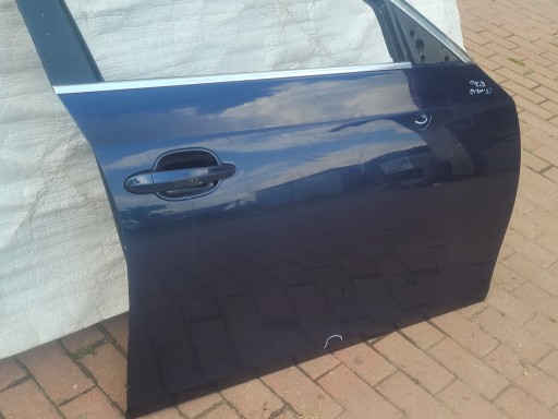 BMW 5 E60 E61 VRATA DESNA  PREDNJA STRANA