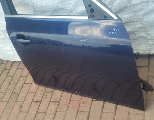 BMW 5 E60 E61 VRATA DESNA  PREDNJA STRANA