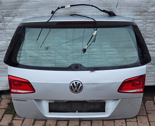 VW PASSAT B7 KARAVAN GEPEK ZADNJI ZADNJA VW PASSAT B7 KARAVAN GEPEK ZADNJI ZADNJA