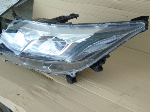 MITSUBISHI ECLIPSE CROSS FULL LED LAMPA FAR LIJEVA STRANA MITSUBISHI ECLIPSE CROSS FULL LED LAMPA FAR LIJEVA STRANA