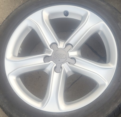 AUDI A4 B8 FELGE ALUMINIJSKA FELGA 225/50R17 LJETNE CONTINENTAL