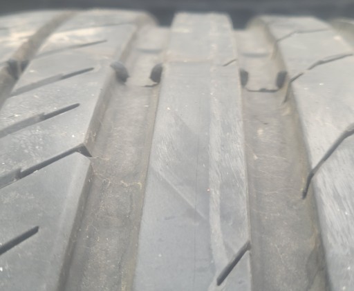 AUDI A4 B8 FELGE ALUMINIJSKA FELGA 225/50R17 LJETNE CONTINENTAL