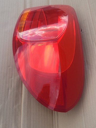 VW TIGUAN PO LIFCIE LAMPA FAR ZADNJI DESNA STRANA 5N0945096N VW TIGUAN PO LIFCIE LAMPA FAR ZADNJI DESNA STRANA 5N0945096N
