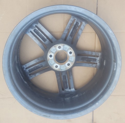 AUDI SQ5 Q5 08-16 ALU FELGA 8,5JX20H2 ET33 8R0601025AH AUDI SQ5 Q5 08-16 ALU FELGA 8,5JX20H2 ET33 8R0601025AH