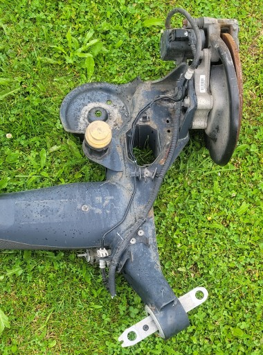 PEUGEOT 3008 II MOST GREDA ZADNJI