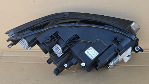 VW TIGUAN II REDIZAJN 20-24 LAMPA FAR DESNA STRANA LED IQ LIGHT 5NB941082C NOVO VW TIGUAN II REDIZAJN 20-24 LAMPA FAR DESNA STRANA LED IQ LIGHT 5NB941082C NOVO