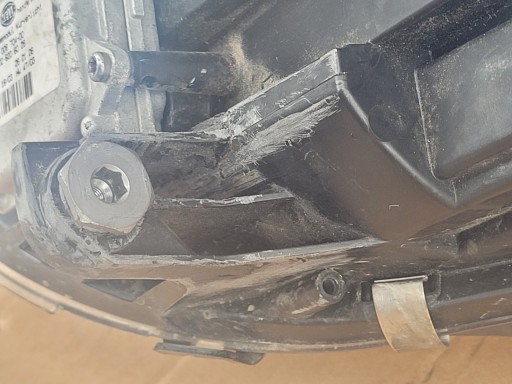 MERCEDES CLS W219 LAMPE FAROVI BI XENON ZAKRETNI 2 X MODUL