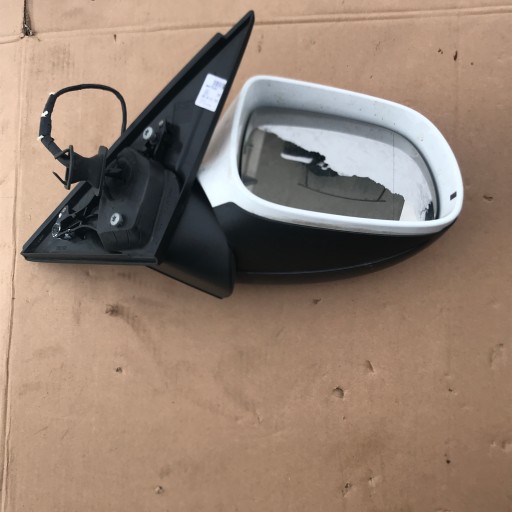 AUDI Q5 RETROVIZOR DESNA 6 PIN 8R1857410