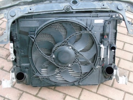 BMW 1 F20 11-15 PREDNJA STRANA HAUBA BRANIK LAMPE FAROVI  HLADNJACI