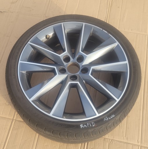 SKODA RAPID ALU FELGA 5JJ601025A 7JX17 ET46