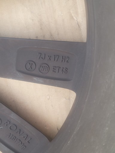 SKODA RAPID ALU FELGA 5JJ601025A 7JX17 ET46