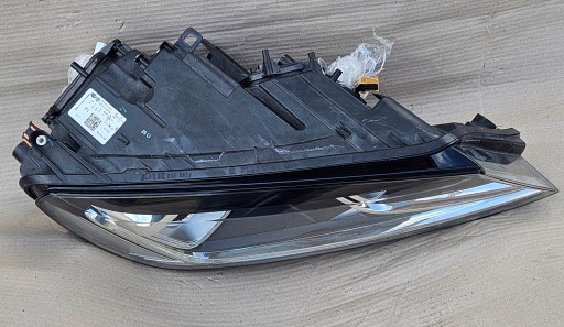 VW TOUAREG REDIZAJN 14-18 BI XENON LED DESNA STRANA 7P1941034