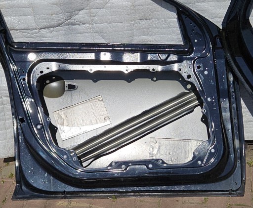 VOLVO V60 II 11-17 VRATA ZADNJI ZADNJA LIJEVA VOLVO V60 II 11-17 VRATA ZADNJI ZADNJA LIJEVA