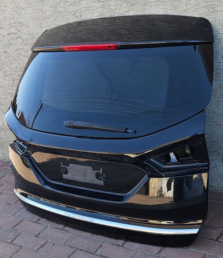 FORD MONDEO MK5 KARAVAN REDIZAJN 20-25 GEPEK ZADNJI + BRANIK