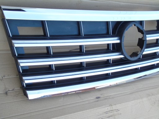 VW TOUAREG III MASKA KROM 760853653E