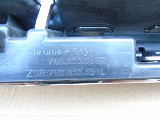 VW TOUAREG III MASKA KROM 760853653E